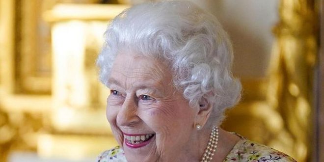 Queen Elizabeth II’s doctors ‘concerned’ for health, ‘under medical supervision’