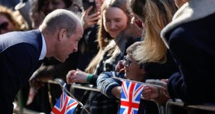 Video: King Charles and Prince William Surprise Those in ‘The Queue’