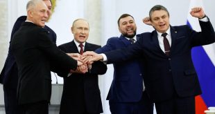 Video: Putin Signs Decrees Declaring Four Regions of Ukraine Part of Russia