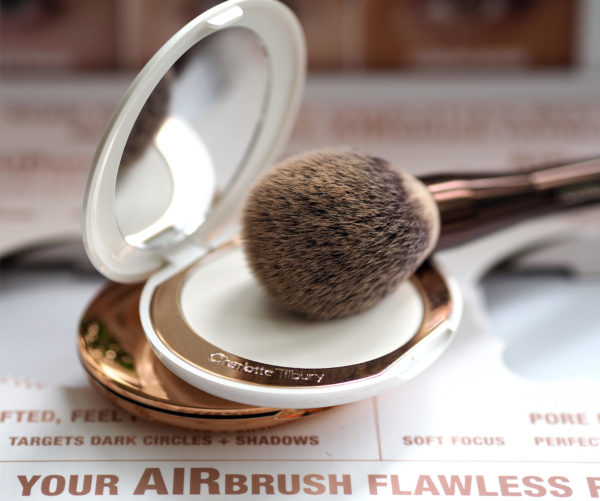 Charlotte Tilbury Airbrush Brightening Flawless Finish Powder Review | British Beauty Blogger