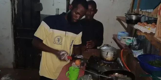 Final-year medical student who turned food vendor during ASUU strike has died