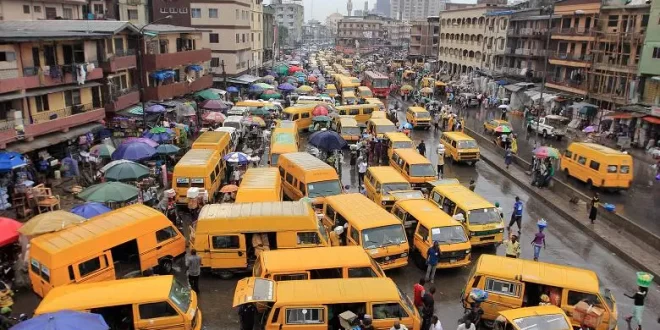 Lagos: Commercial Bus Drivers To Start Protest Tomorrow, Say Agbero Boys Are Lagos State Workers