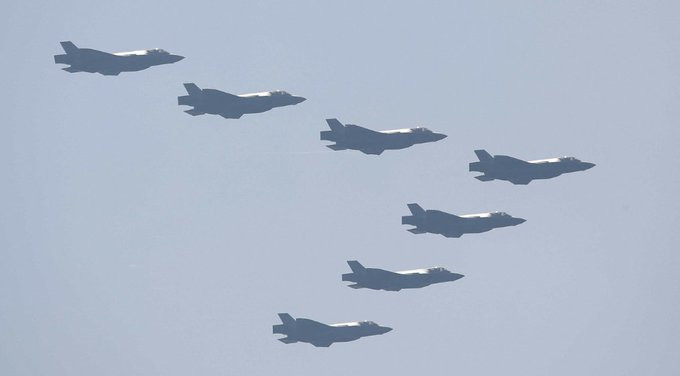 South Korea scrambles fighter jets as North Korean planes fly close to border
