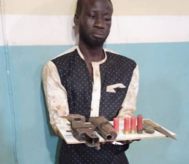 Suspected cultist nabbed while on his way to an operation in Ogun