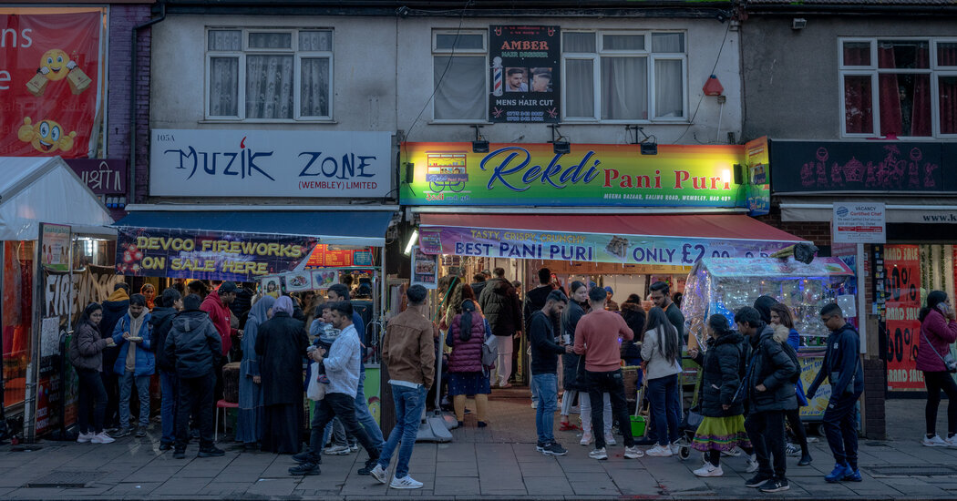 Video: Reactions in Southall as Rishi Sunak Is Set to Lead Britain
