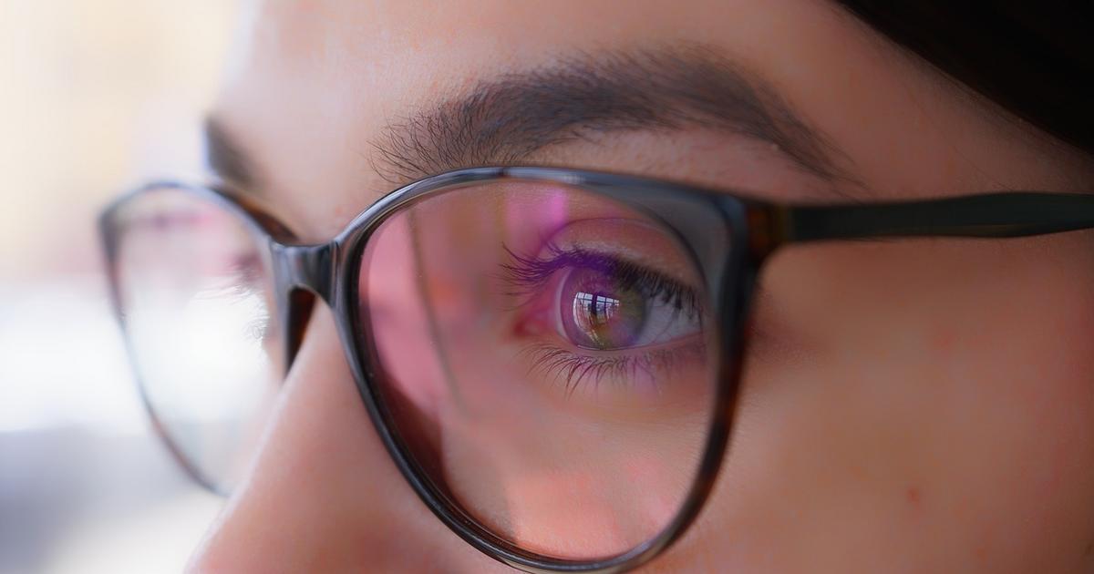 Can Epithalon improve eyesight?