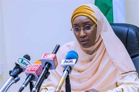 Humanitarian minister denies padding her ministry