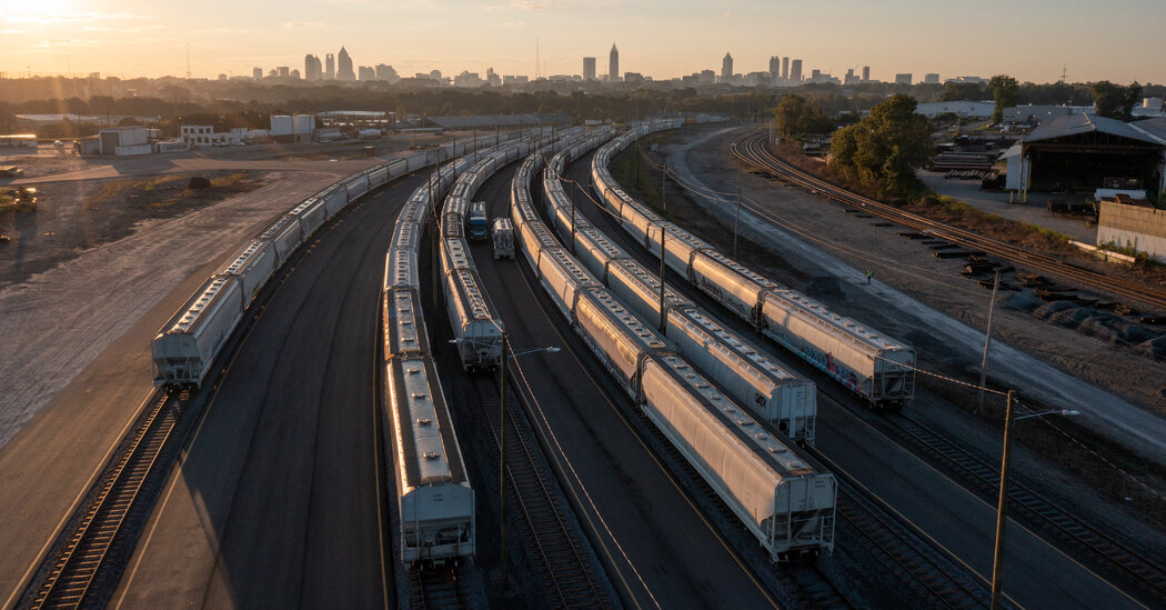 Key Freight Rail Union Rejects Deal, Increasing Strike Risk