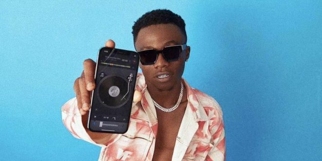 Meet DJ IPhone, the disc jockey elevating Ghanaian night life experience with a mobile device