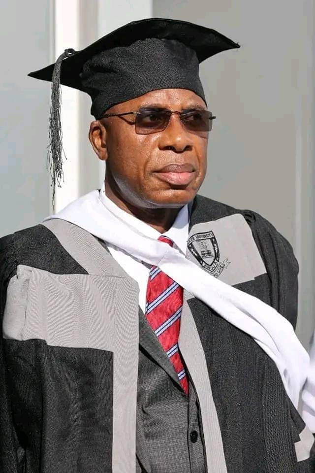 Rotimi Amaechi graduates with a law degree