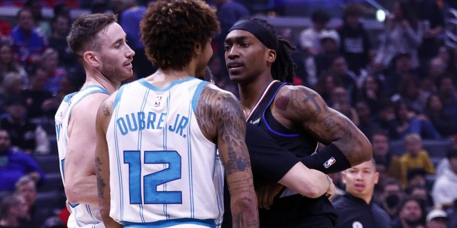 Kelly Oubre and Terance Mann Were Involved in the Dumbest Confrontation in NBA History