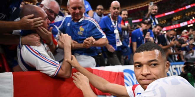 Kylian Mbappe Hitting Fan With Errant Shot During Warm-Ups Leads to Many Dramatic Photos
