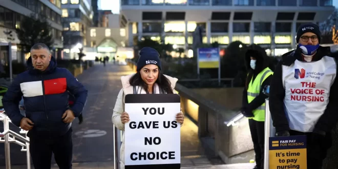 Many Brits back nurses going on strike