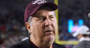 Mississippi State family mourns passing of Mike Leach