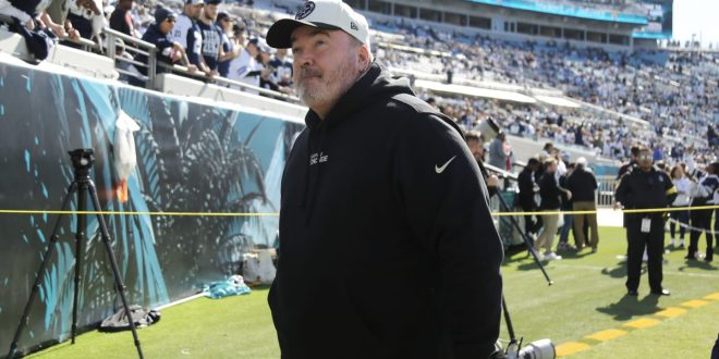 Rob Ninkovich: Mike McCarthy Will Be on Hot Seat if Cowboys Lose to Eagles
