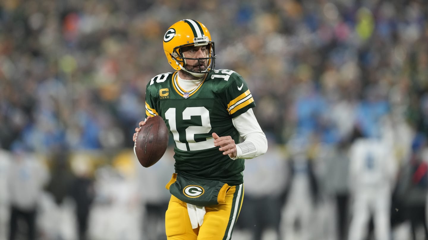 Aaron Rodgers Takes Shot at Packers Over Trade Discussions