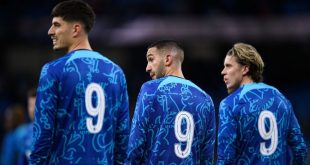 Chelsea players wearing the number 9 shirt in the warm-up ahead of their FA Cup clash against Manchester City in a tribute to their former player and manager Gianluca Vialli following his recent death.