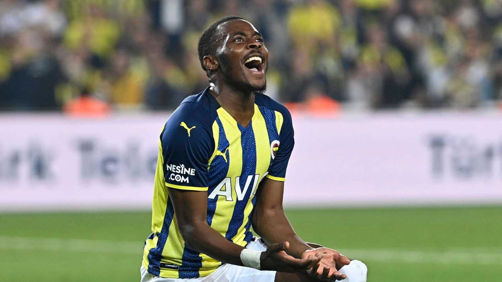 Crystal Palace set to sign Super Eagles and Fenerbahce right-back Bright Osayi-Samuel