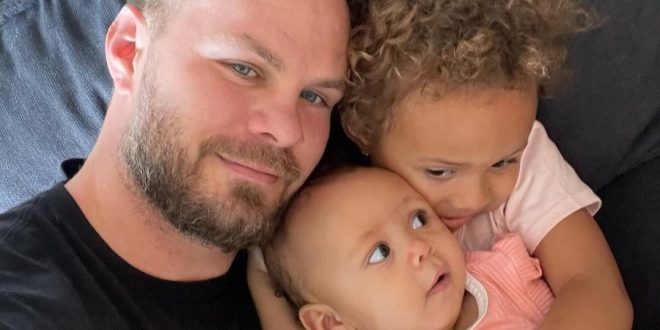 "I put my daughters first" Justin Dean says as he shares photos with his daughters after Korra cried out that he's trying to take them from her