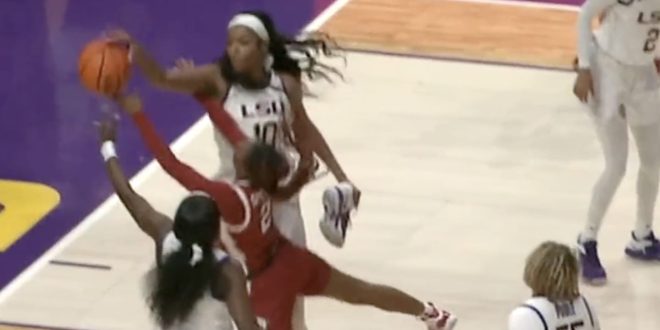 LSU's Angel Reese Blocked a Shot While Holding Her Own Sneaker in Her Other Hand