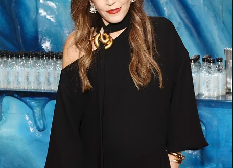 Update: Lisa Marie Presley died from second cardiac arrest while?brain?dead,  as family sign DNR order
