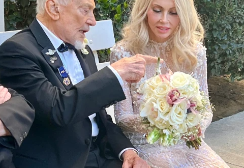 Second-ever man to walk on the moon Buzz Adrin, 93, marries longtime love, 63-year-old Anca Faur