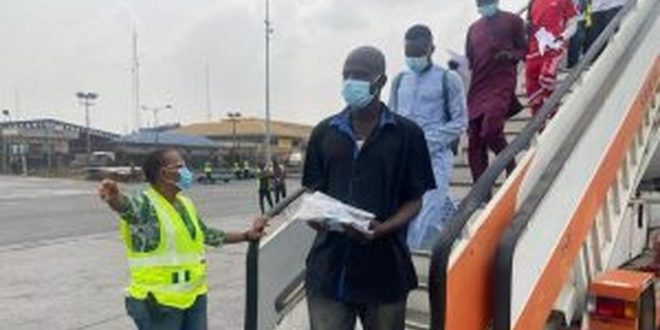 150 Nigerians stranded in Niger Republic return home