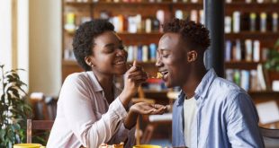 5 best foods to eat off your lover
