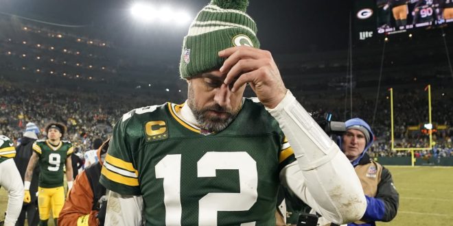 Aaron Rodgers: Ian Rapoport and Adam Schefter Don't Know Shit About Me