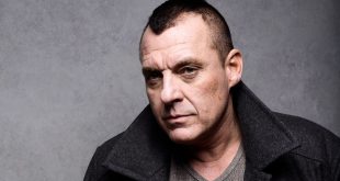 Actor Tom Sizemore rushed to hospital after suffering brain aneurysm