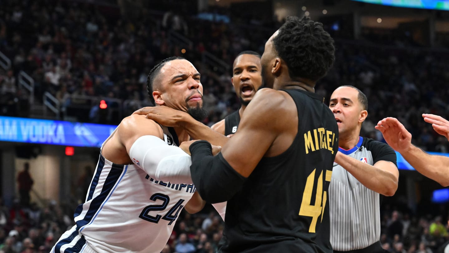 Charles Barkley on Dillon Brooks: 'That was a cheap shot. Period.'