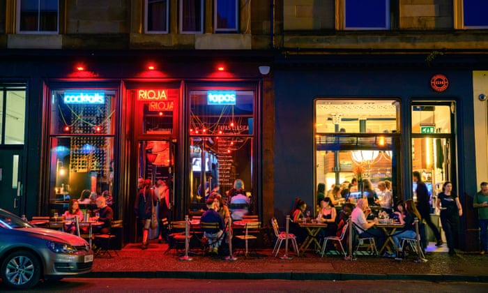 Get the most from Glasgow: insider tips on breakfasts, bars and vintage buying