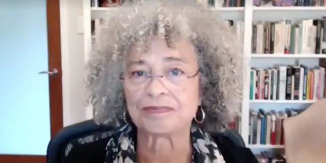 Marxist California Professor Aghast to Learn She's Descended From Mayflower Passenger, Slave-Owning Soldier 