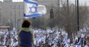 Protests across Israel as Netanyahu's government introduces bill to weaken courts | CNN