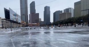 The Streets in Dallas Are So Iced Over People Are Skating on Them