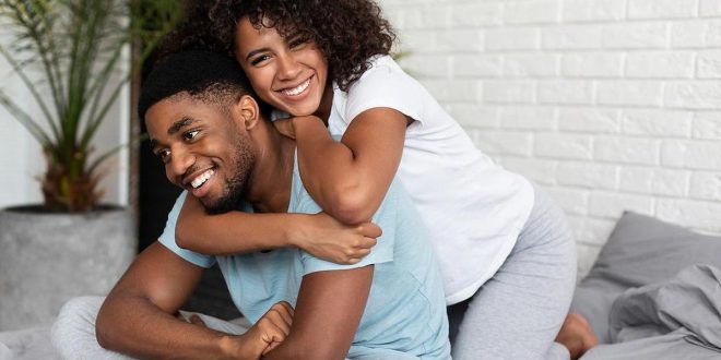 7 best ways to initiate s3x with your boyfriend, according to men