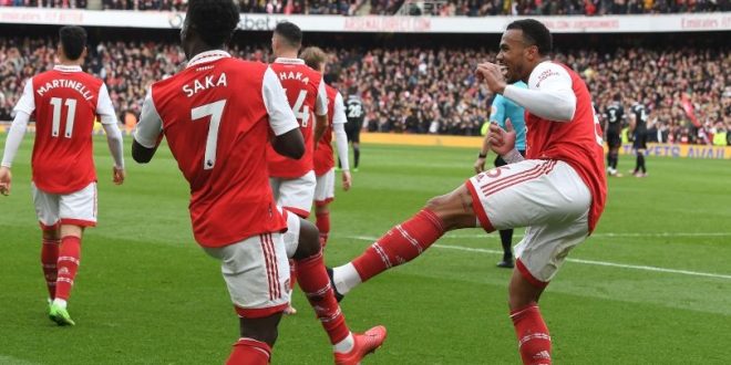 Bukayo Saka celebrares after scoring for Arsenal