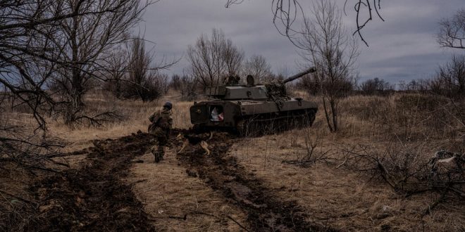 As Ukraine Clings to Bakhmut, What’s Its Strategy and What’s at Stake?