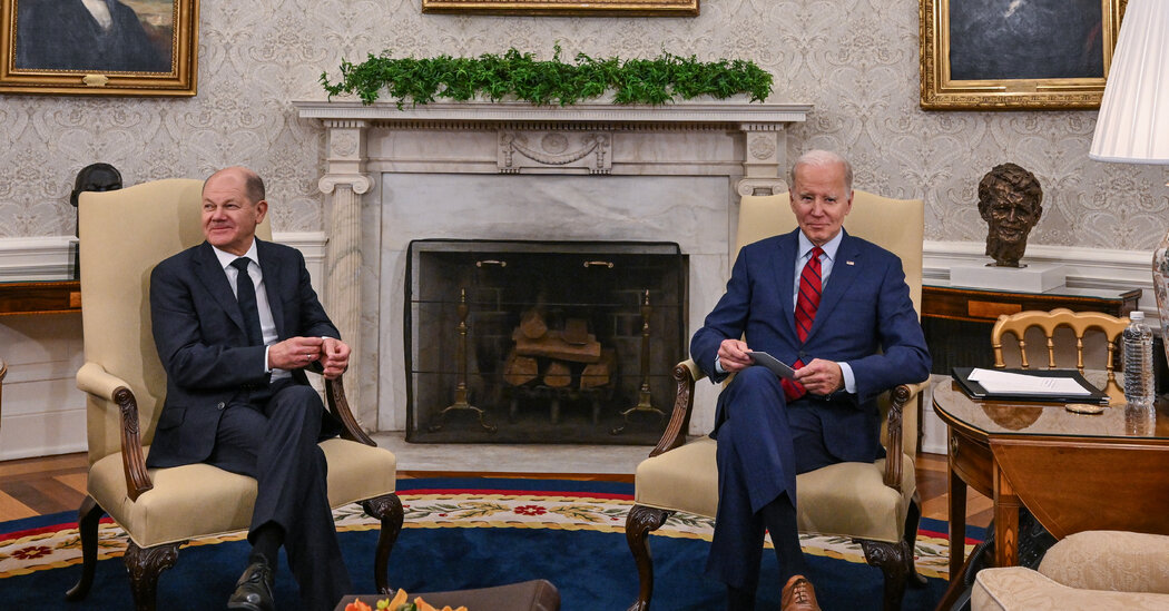 Biden Meets With German Chancellor Amid Concerns Over Ukraine and China