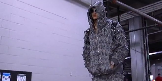 Kyle Kuzma Wears Another Ridiculous Pregame Outfit