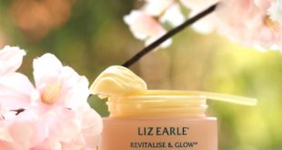 Liz Earle NEW Glow Collection #ad | British Beauty Blogger
