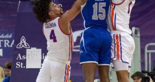 Indiana State's Cameron Henry goes up for a shot