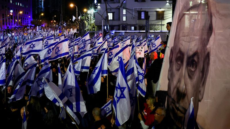 Netanyahu government makes first climbdown on plan to weaken Israel's judiciary | CNN
