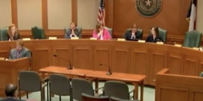 Texas State Legislature Cracks Up as Obscene Fake Names Are Read Into the Record