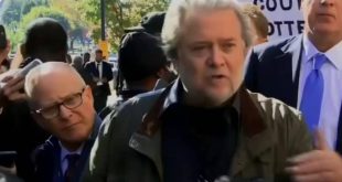 The Right Is Melting Down As Steve Bannon Goes To War With Fox News