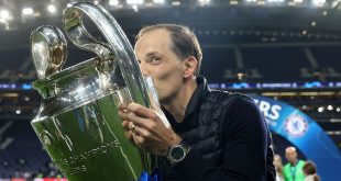 Thomas Tuchel, Manager of Chelsea kisses the Champions League Trophy following their team