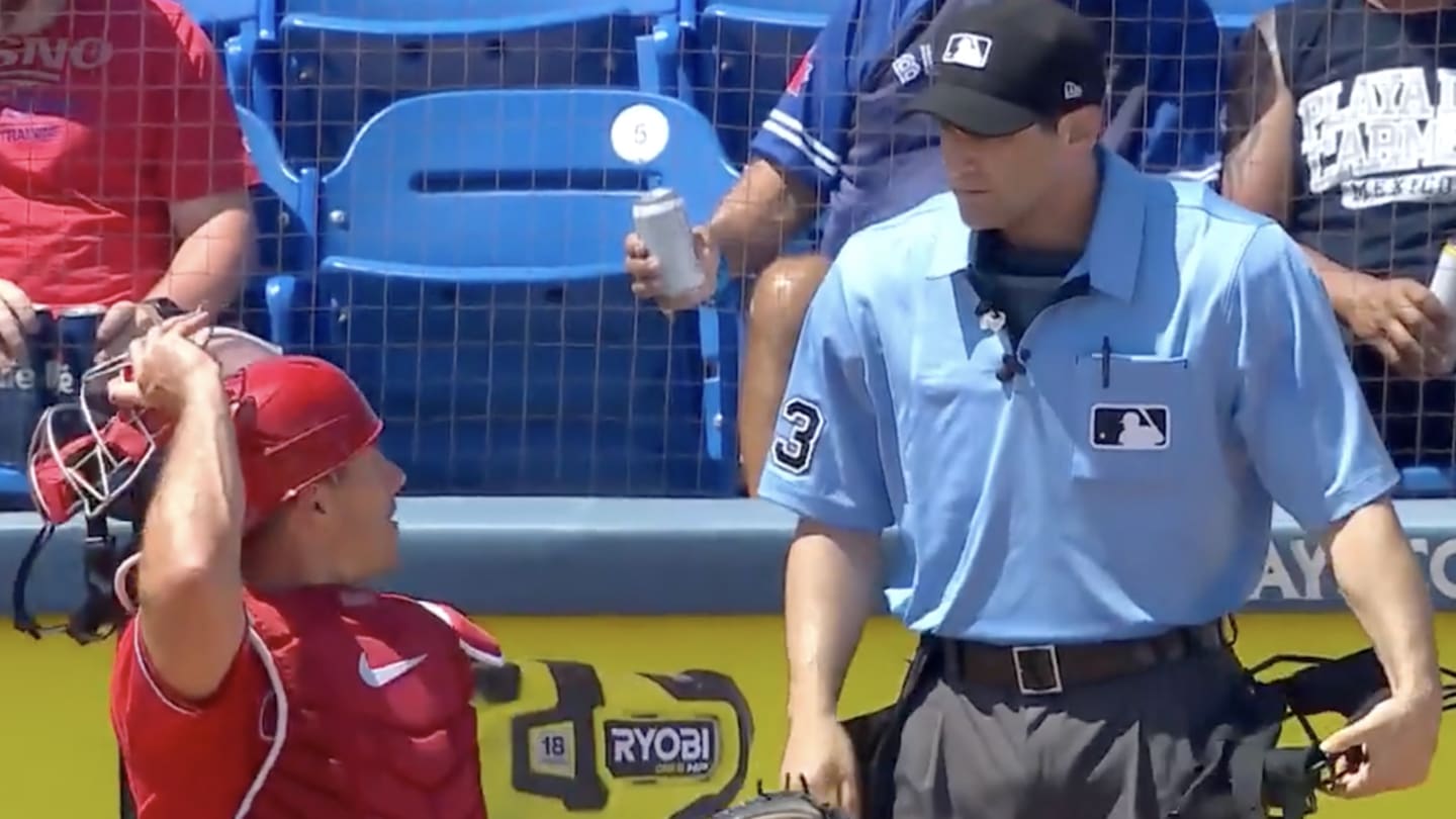 Umpire Randy Rosenberg Ejected JT Realmuto For the Most Hilariously Petty Reason