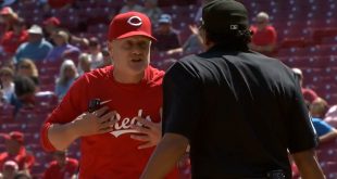 Empty Reds Stadium Helps Mics Pick Up David Bell Cursing During Ejection