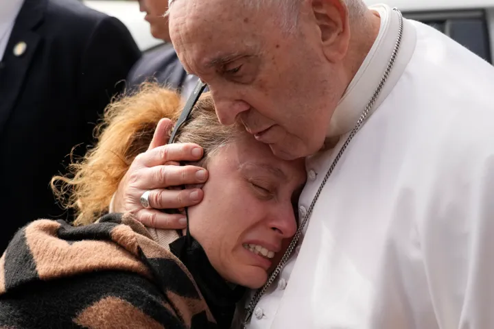 I?m still alive - Pope Francis says as he's discharged from the hospital