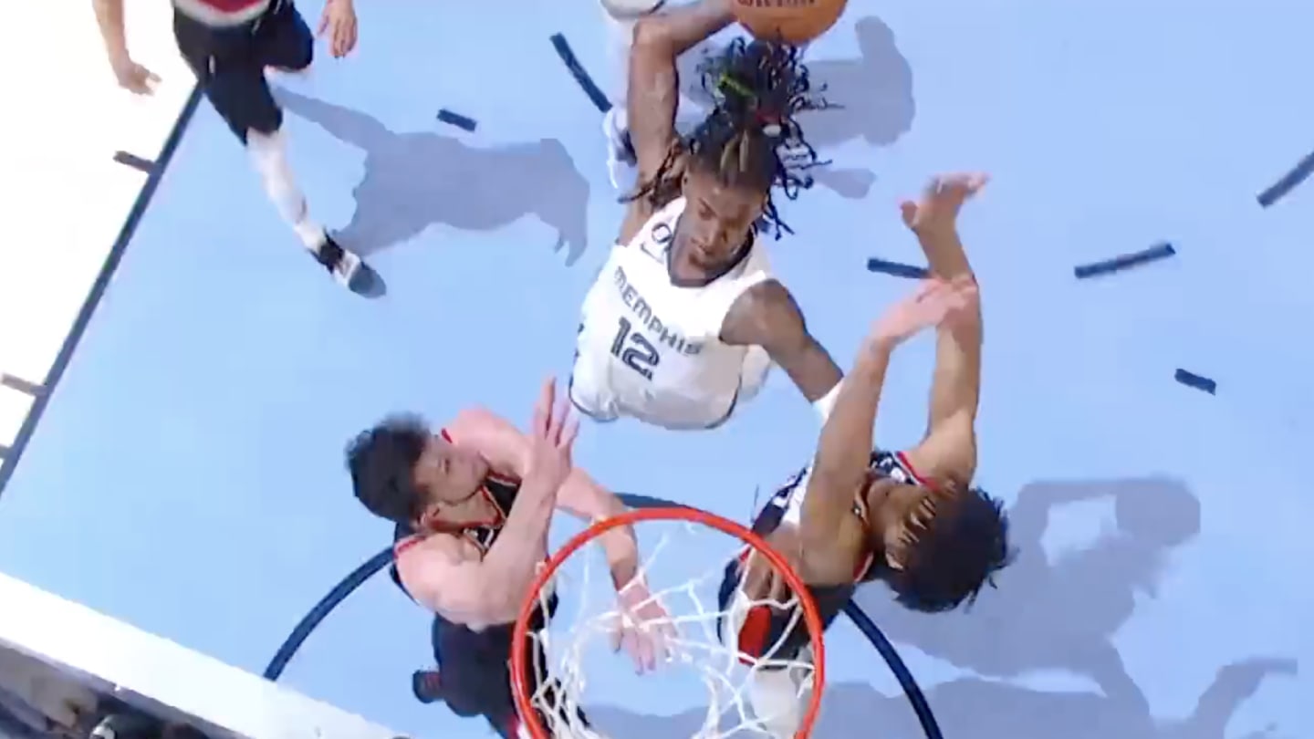 Ja Morant Pulled Off Another Vicious Poster Dunk on Multiple Defenders
